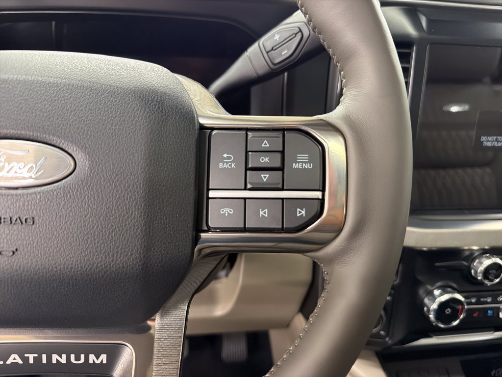 New 2027 Ford F350 Platinum w/ Platinum Plus Package AWD/4WD image 21