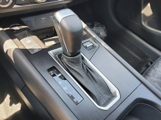 New 2025 Nissan Kicks SV w/ SV Premium Package image 19