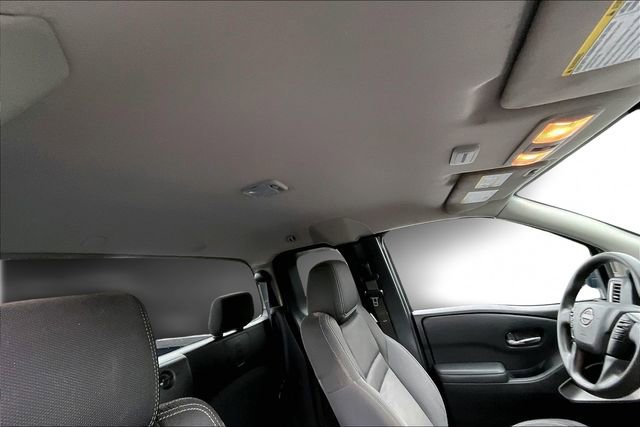 Used 2022 Nissan Frontier SV w/ Technology Package image 19