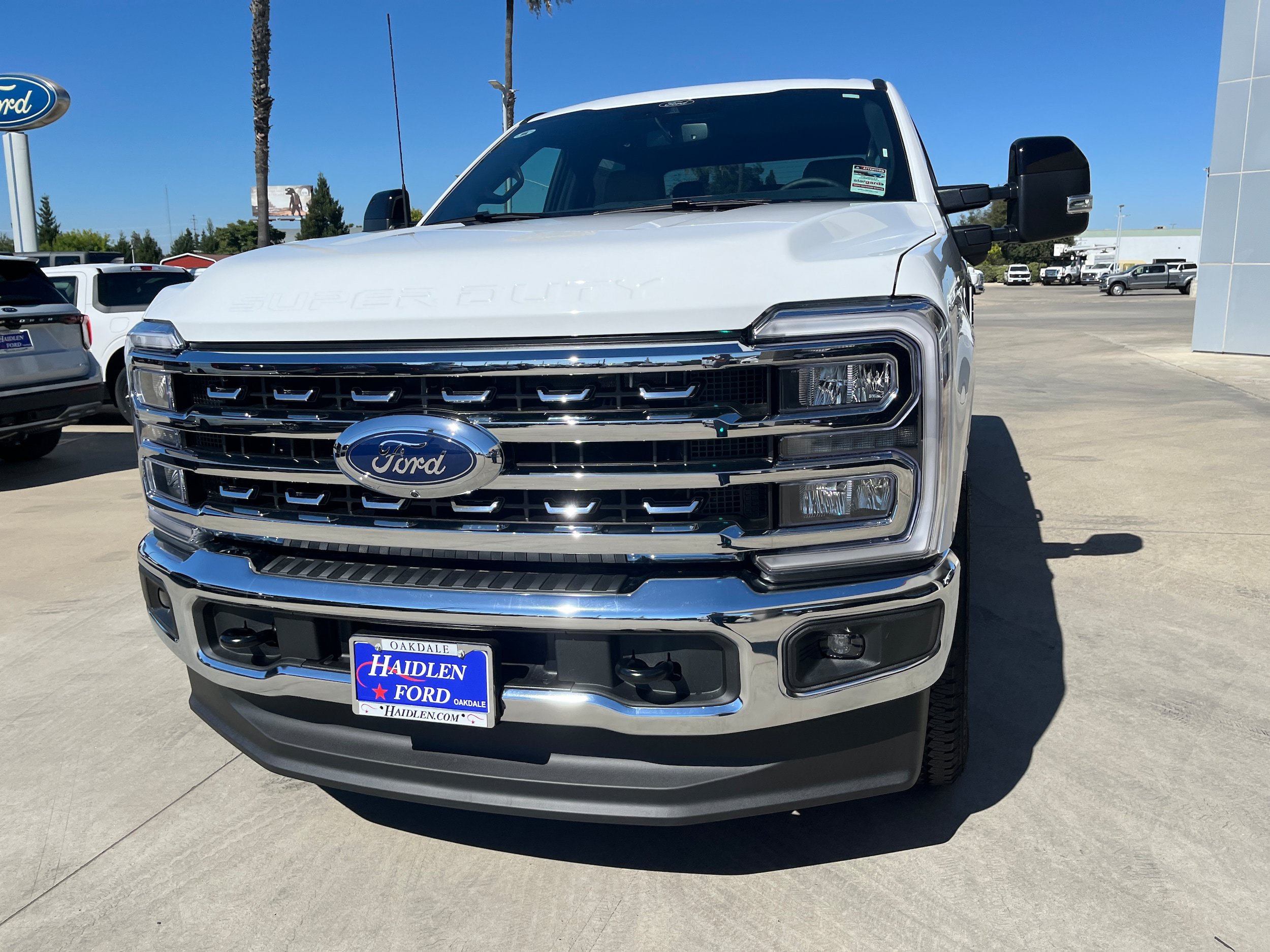 New 2026 Ford F350 Lariat w/ FX4 Off-Road Package AWD/4WD image 5