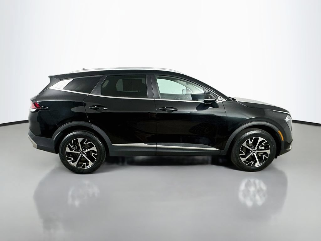 Used 2023 Kia Sportage EX AWD/4WD image 7
