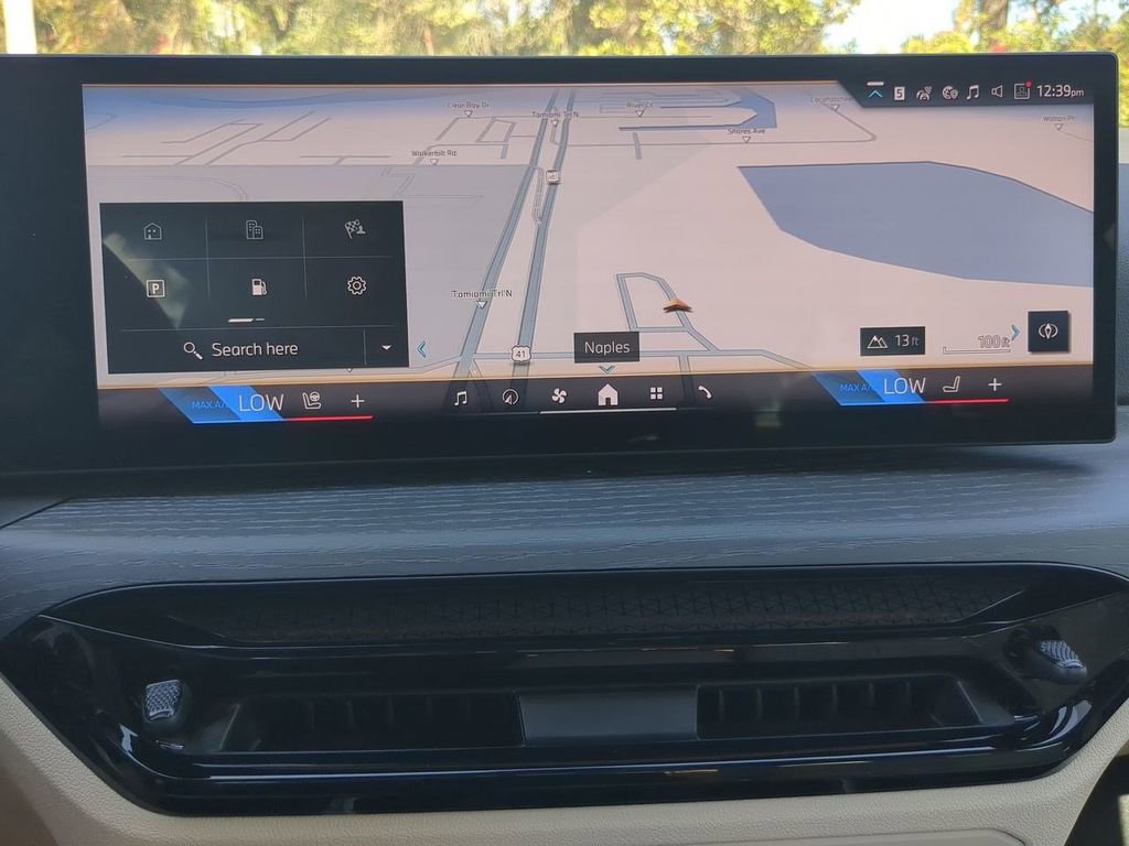 New 2026 BMW 330i Sedan w/ Premium Package image 21