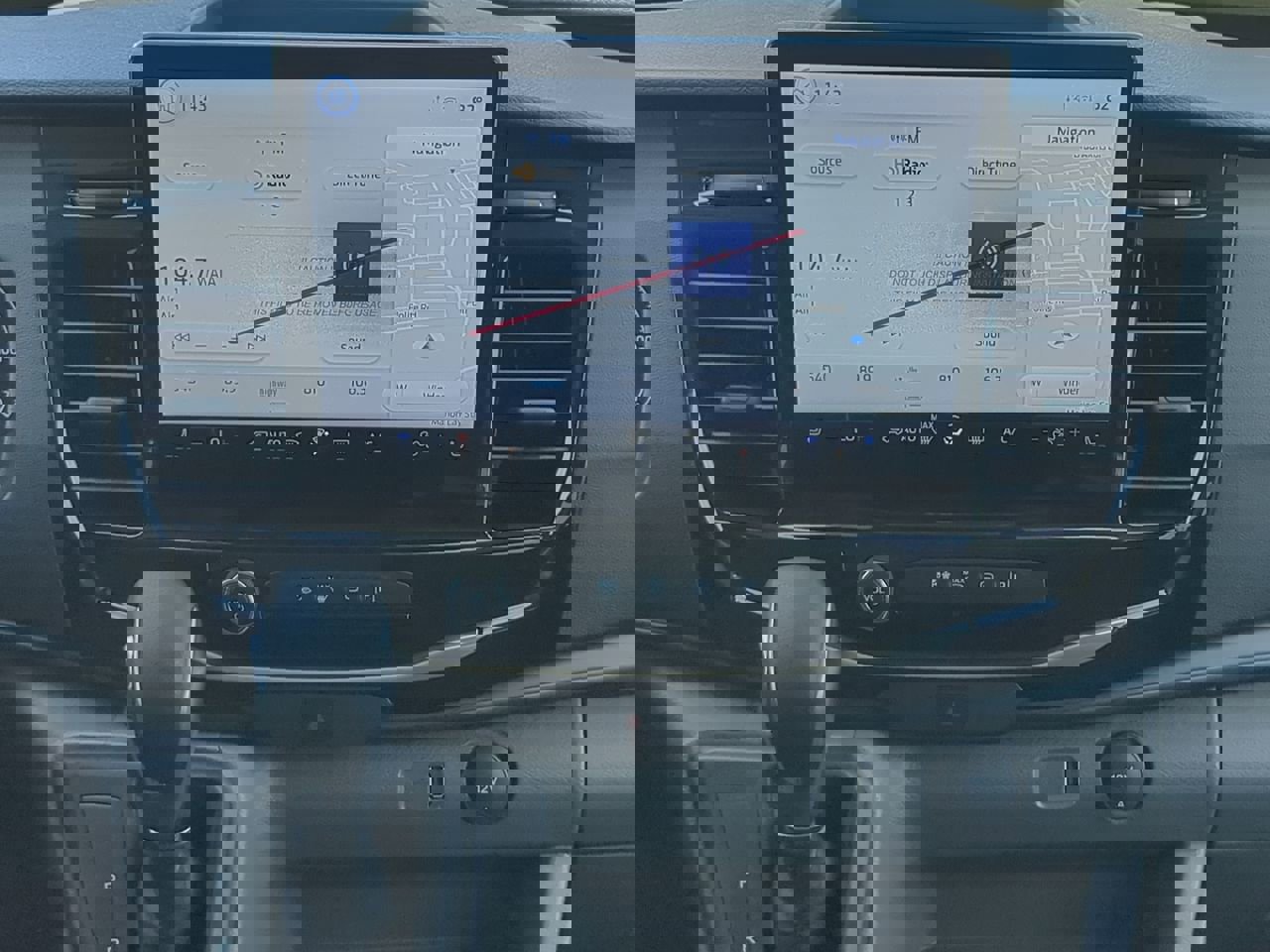 New 2025 Ford Transit 350 XLT image 16