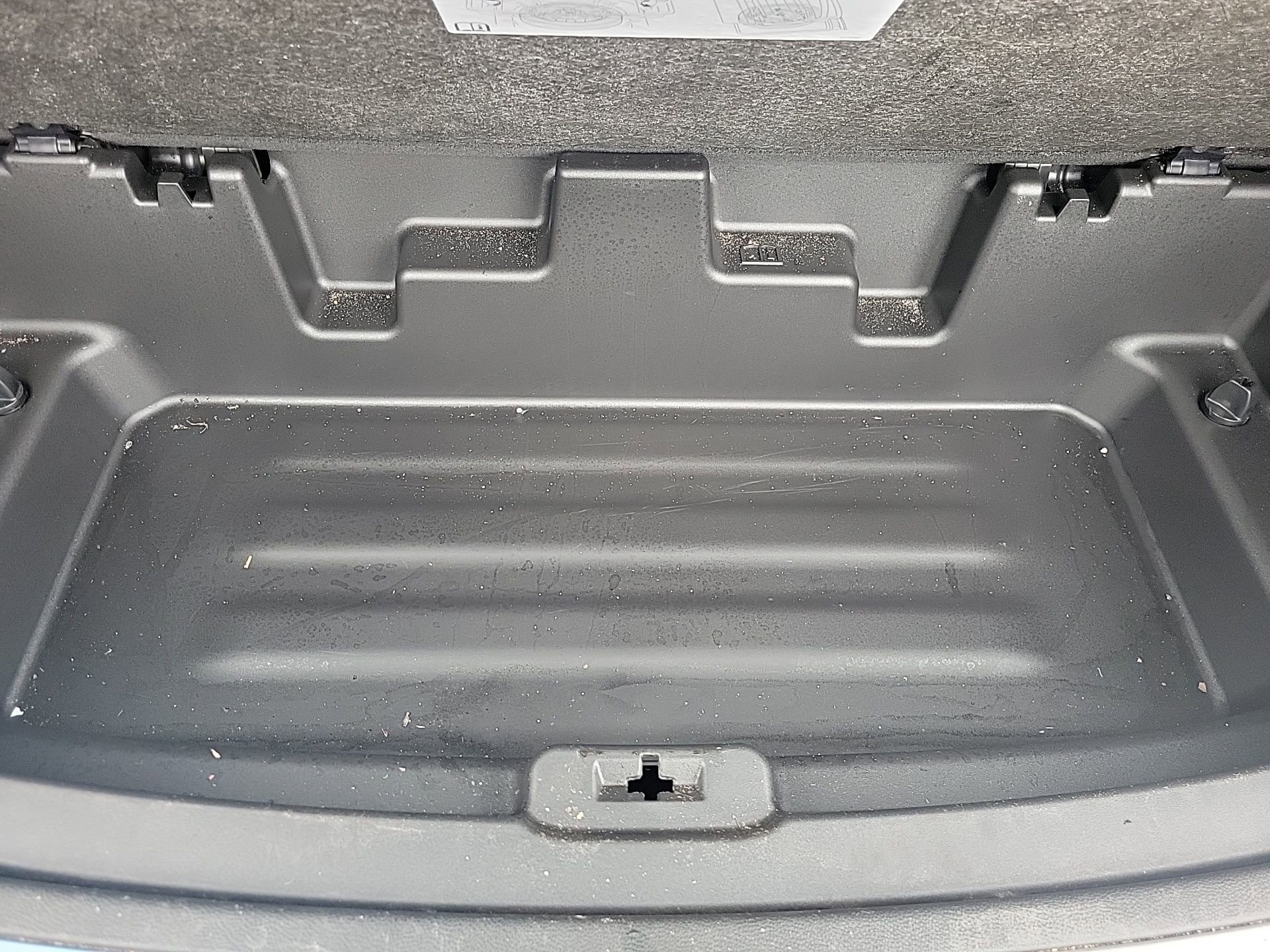 Used 2024 Buick Enclave Essence w/ Sport Touring Edition image 18