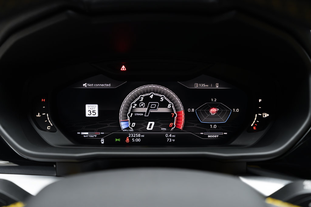 Used 2020 Lamborghini Urus AWD/4WD image 31