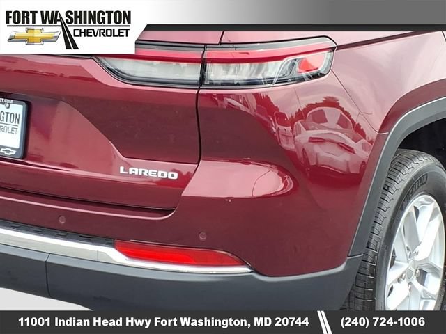 Used 2024 Jeep Grand Cherokee Laredo X w/ Luxury Tech Group I AWD/4WD image 5