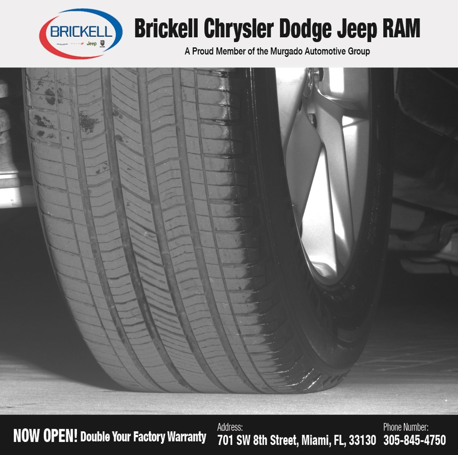 Used 2025 Jeep Grand Cherokee Laredo X RWD image 14