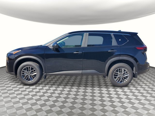 New 2026 Nissan Rogue S image 2