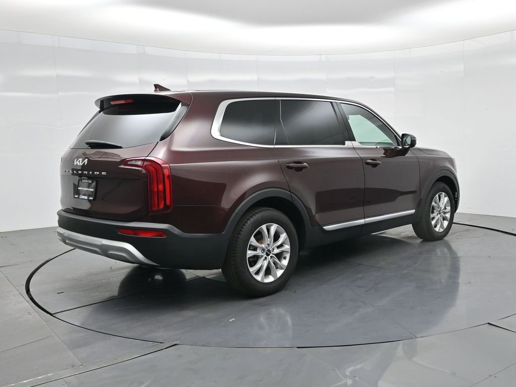Certified 2022 Kia Telluride LX image 18