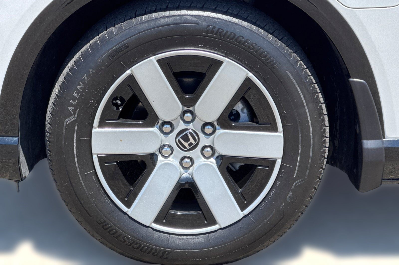 Certified 2024 Honda Prologue Touring image 12