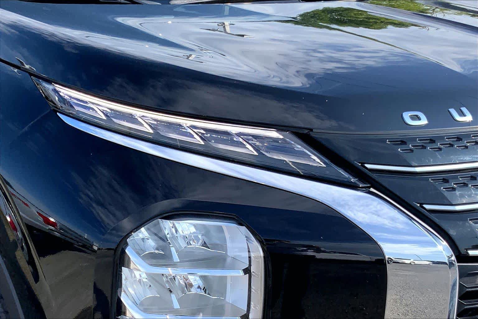 Used 2024 Mitsubishi Outlander SEL FWD image 24