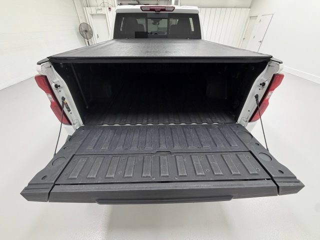 Certified 2024 Chevrolet Silverado 1500 High Country AWD/4WD image 25