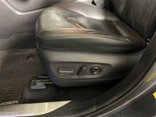 Used 2020 Toyota Highlander Platinum image 21