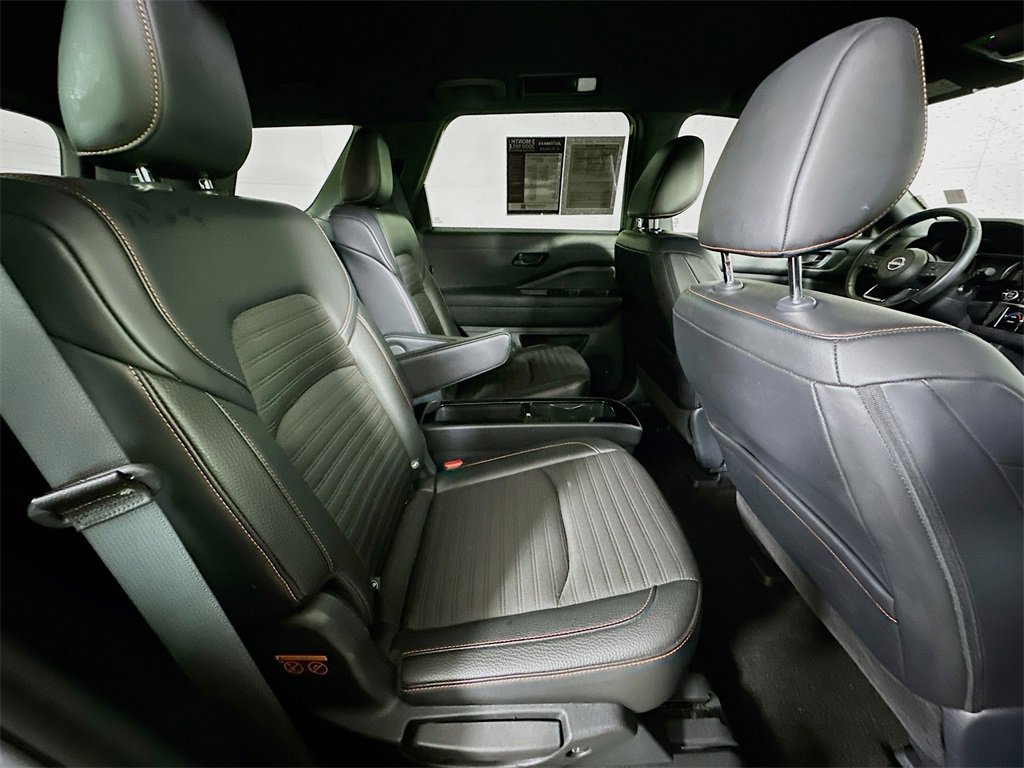 Used 2023 Nissan Pathfinder Rock Creek image 11