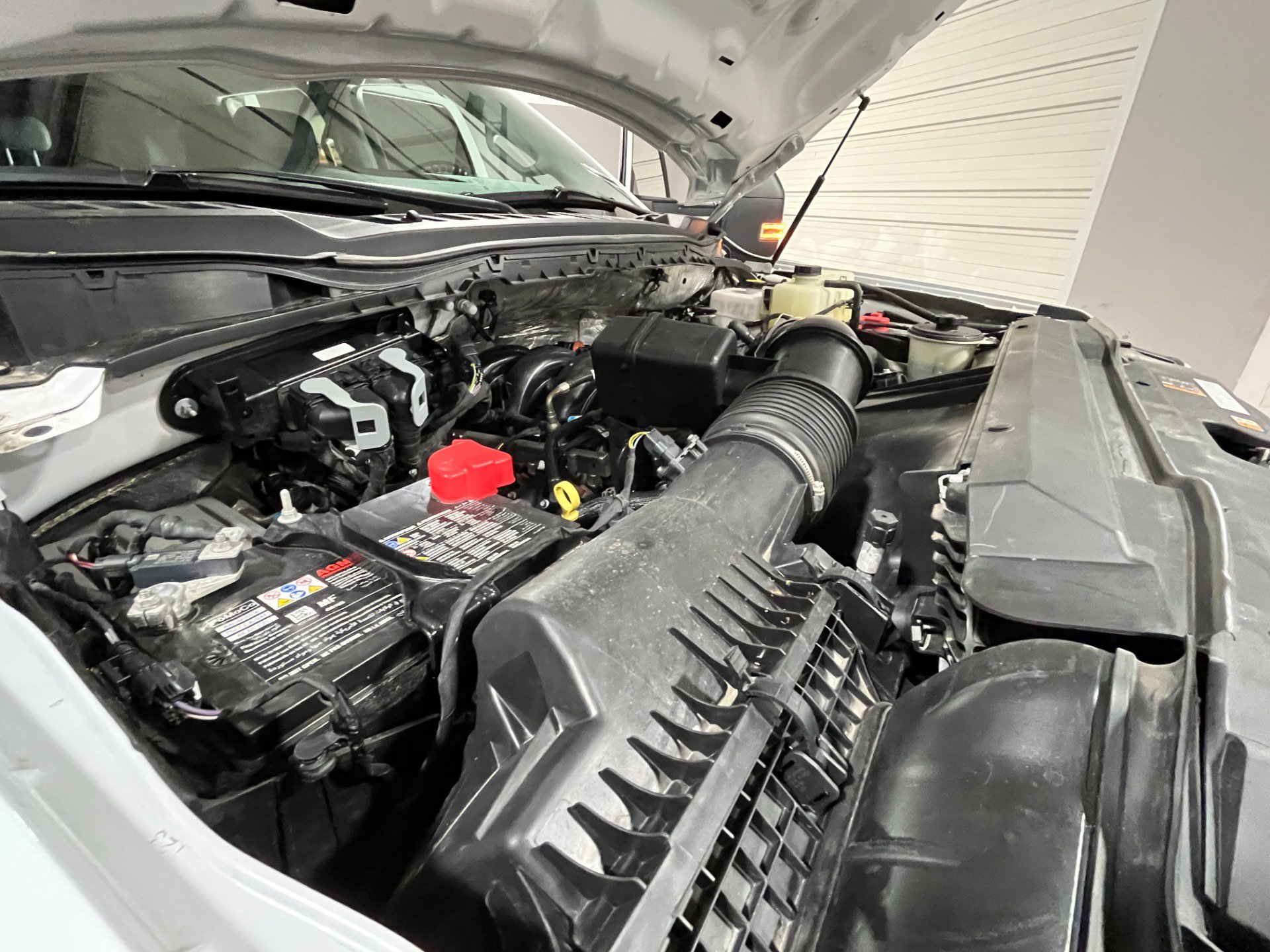 Used 2023 Ford F550 4x4 Crew Cab Super Duty image 27