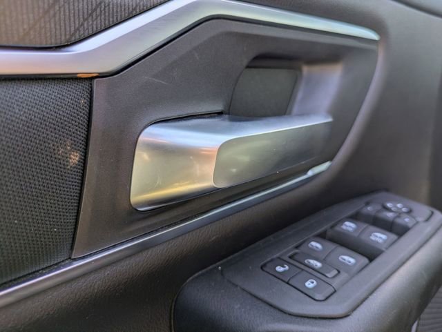 Used 2025 RAM 1500 Big Horn AWD/4WD image 12