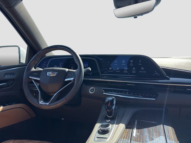 Used 2024 Cadillac Escalade Premium Luxury w/ Performance Package image 14