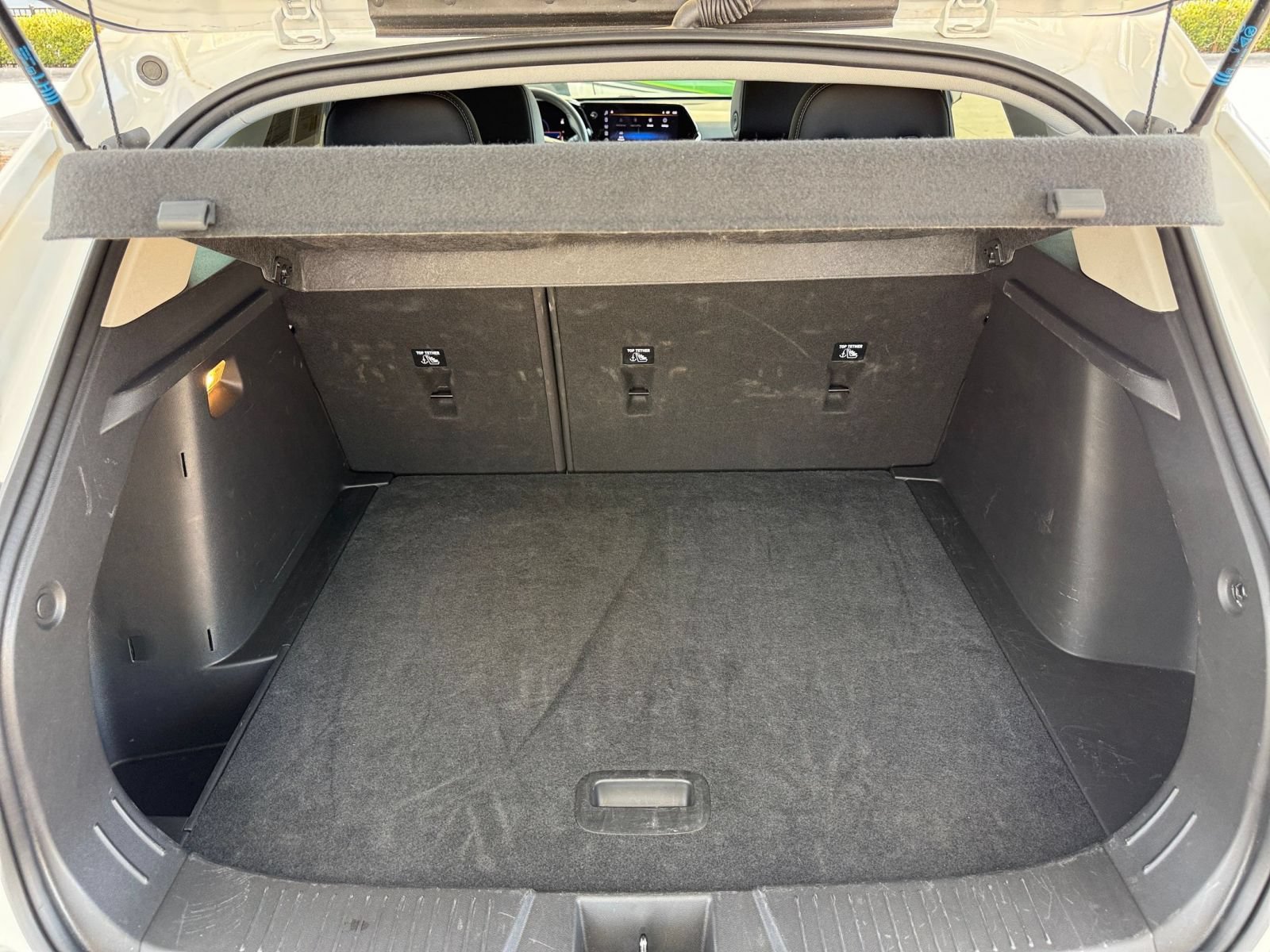 Used 2025 Chevrolet Trax LT FWD image 31