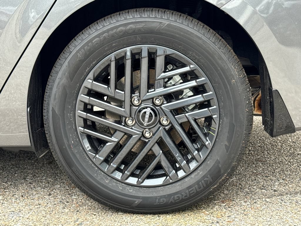 New 2026 Nissan Sentra SV w/ SV Convenience Package FWD image 5