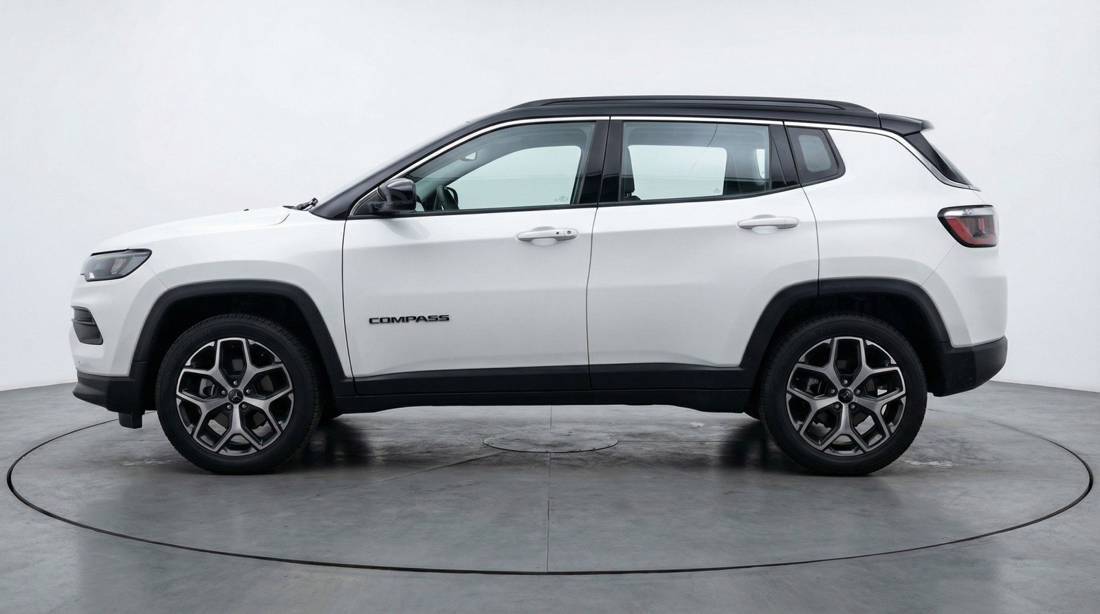 Used 2025 Jeep Compass Limited image 5