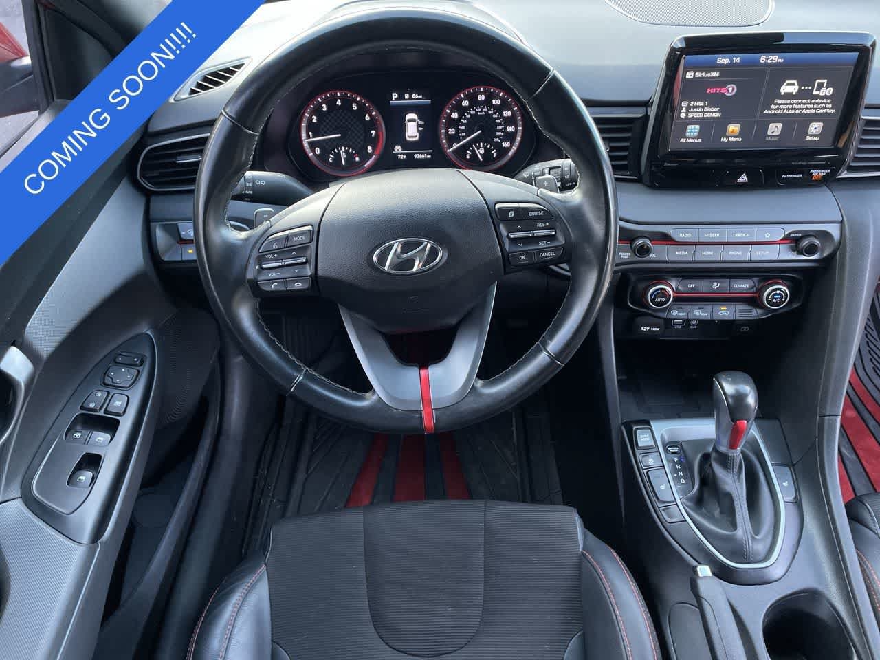 Used 2019 Hyundai Veloster 2.0 Premium FWD image 11