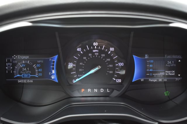 Used 2019 Ford Fusion Energi Titanium FWD image 22
