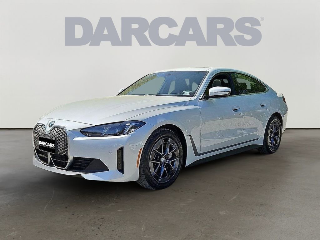 Used 2025 BMW i4 xDrive40i w/ Parking Assistance Package AWD/4WD image 3