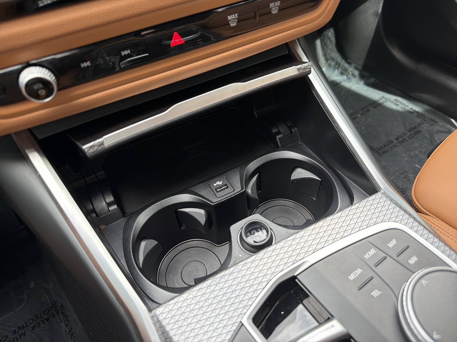 Certified 2025 BMW 330i Sedan w/ M Sport Package RWD image 32