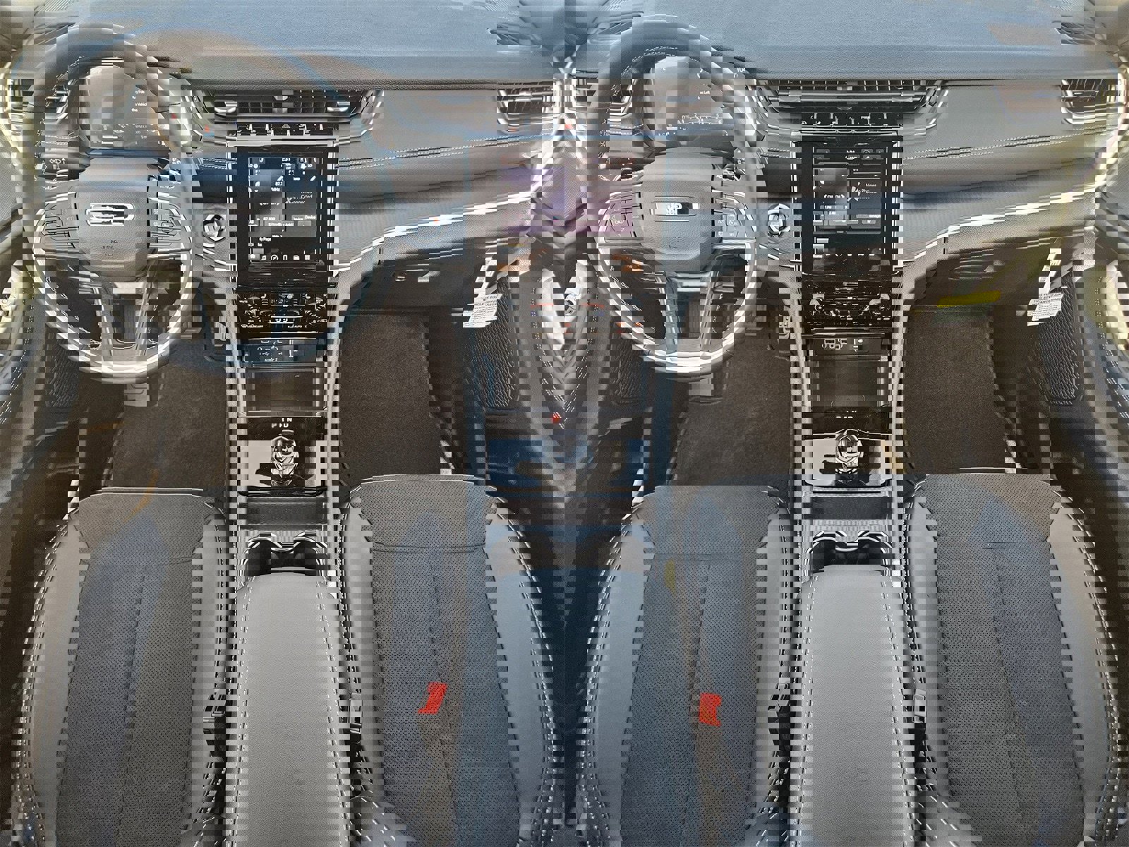 New 2025 Jeep Grand Cherokee L Altitude image 26