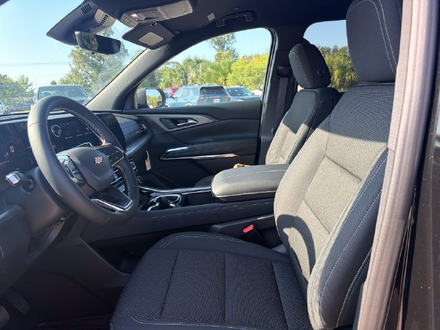 New 2026 Chevrolet Traverse LT w/ Driver Confidence Package FWD image 17