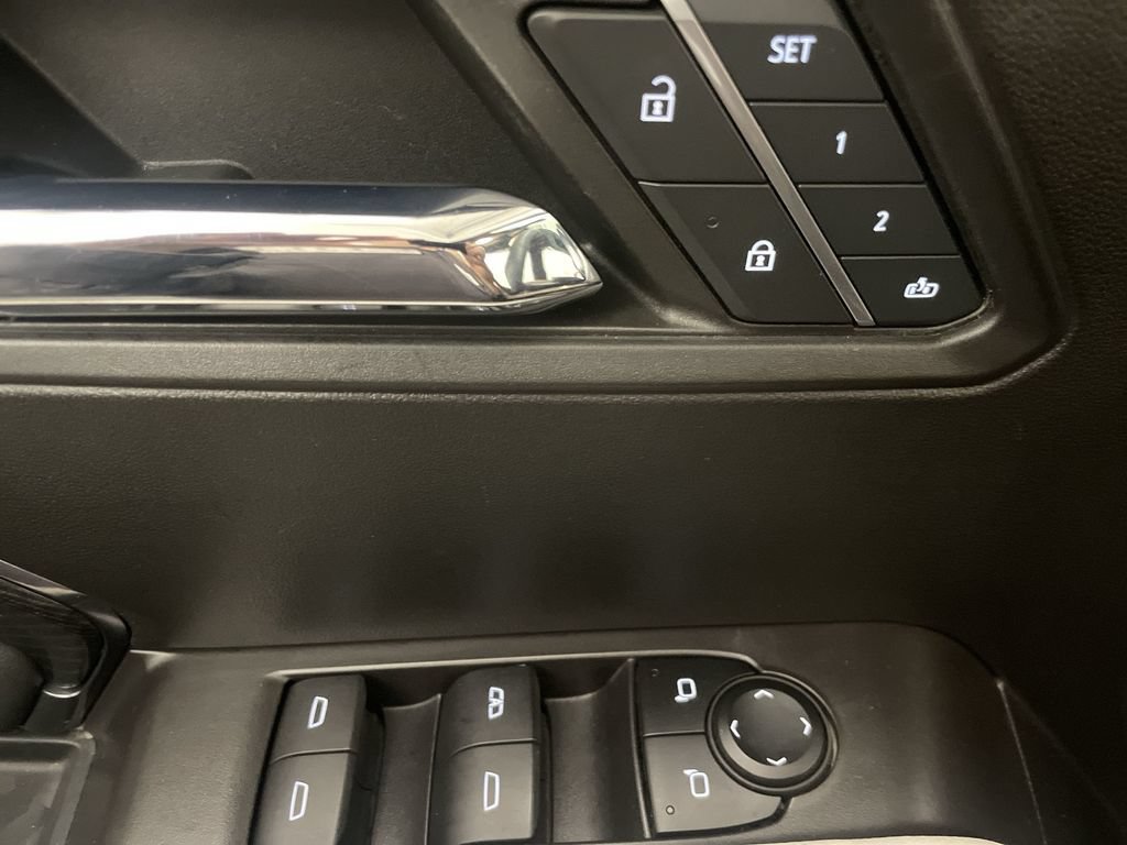 Used 2024 GMC Canyon AT4X AWD/4WD image 18