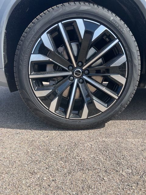 New 2026 Volvo XC90 B6 Ultra w/ Protection Package image 34