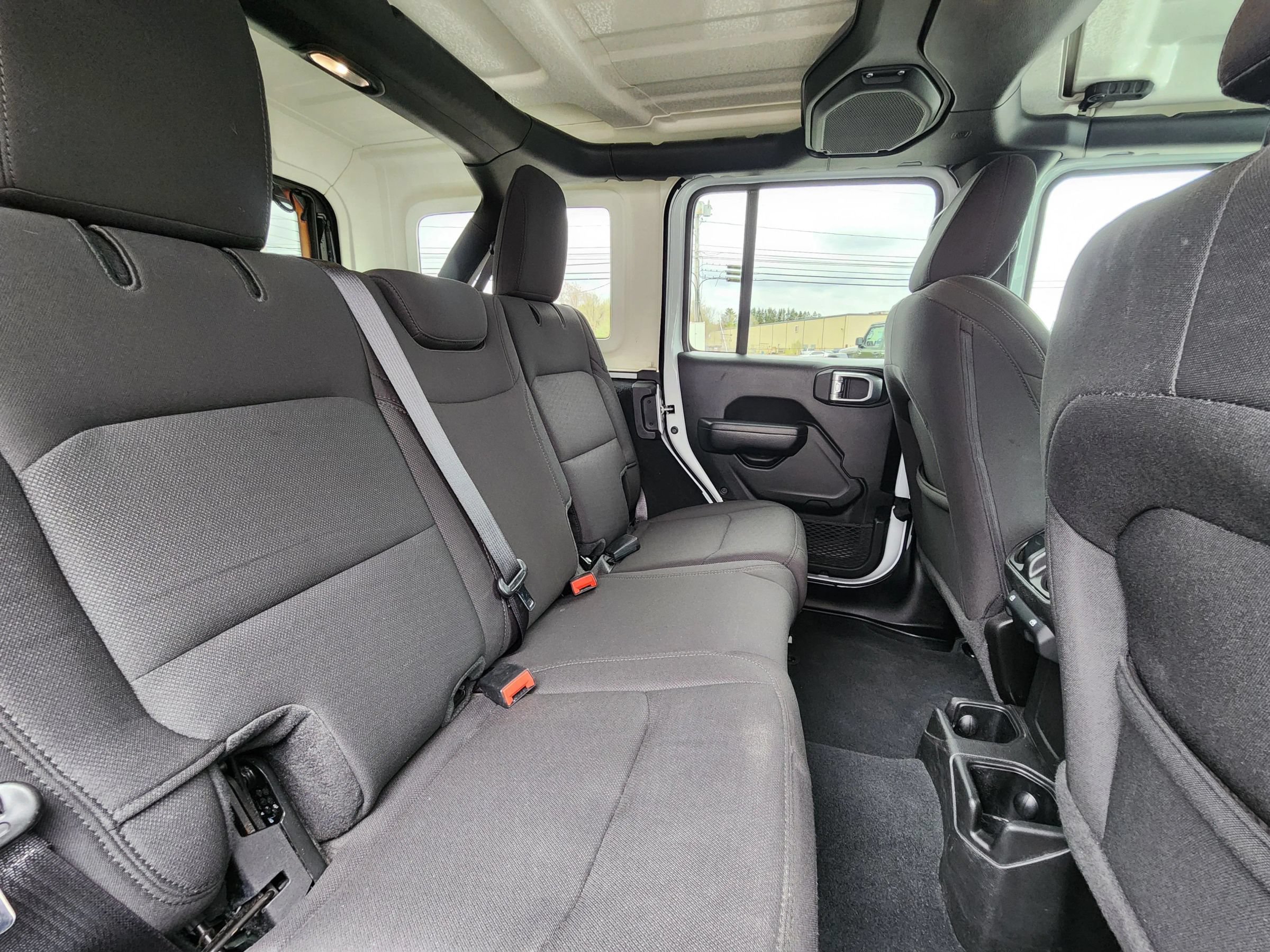 Used 2022 Jeep Wrangler Unlimited Sport AWD/4WD image 49