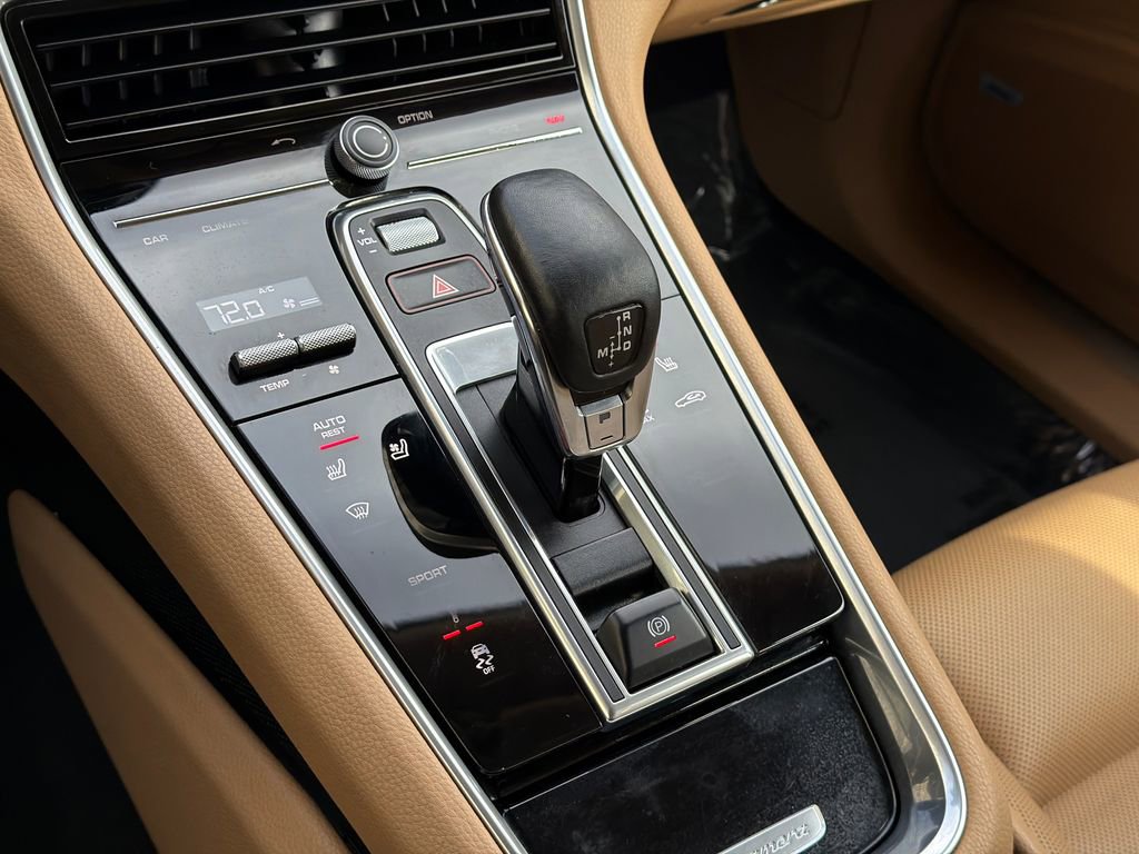 Used 2018 Porsche Panamera 4 w/ Premium Package Plus image 36