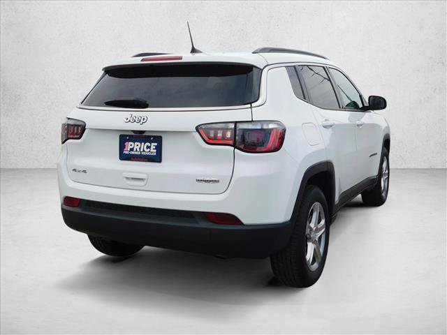 Used 2024 Jeep Compass Latitude AWD/4WD image 9