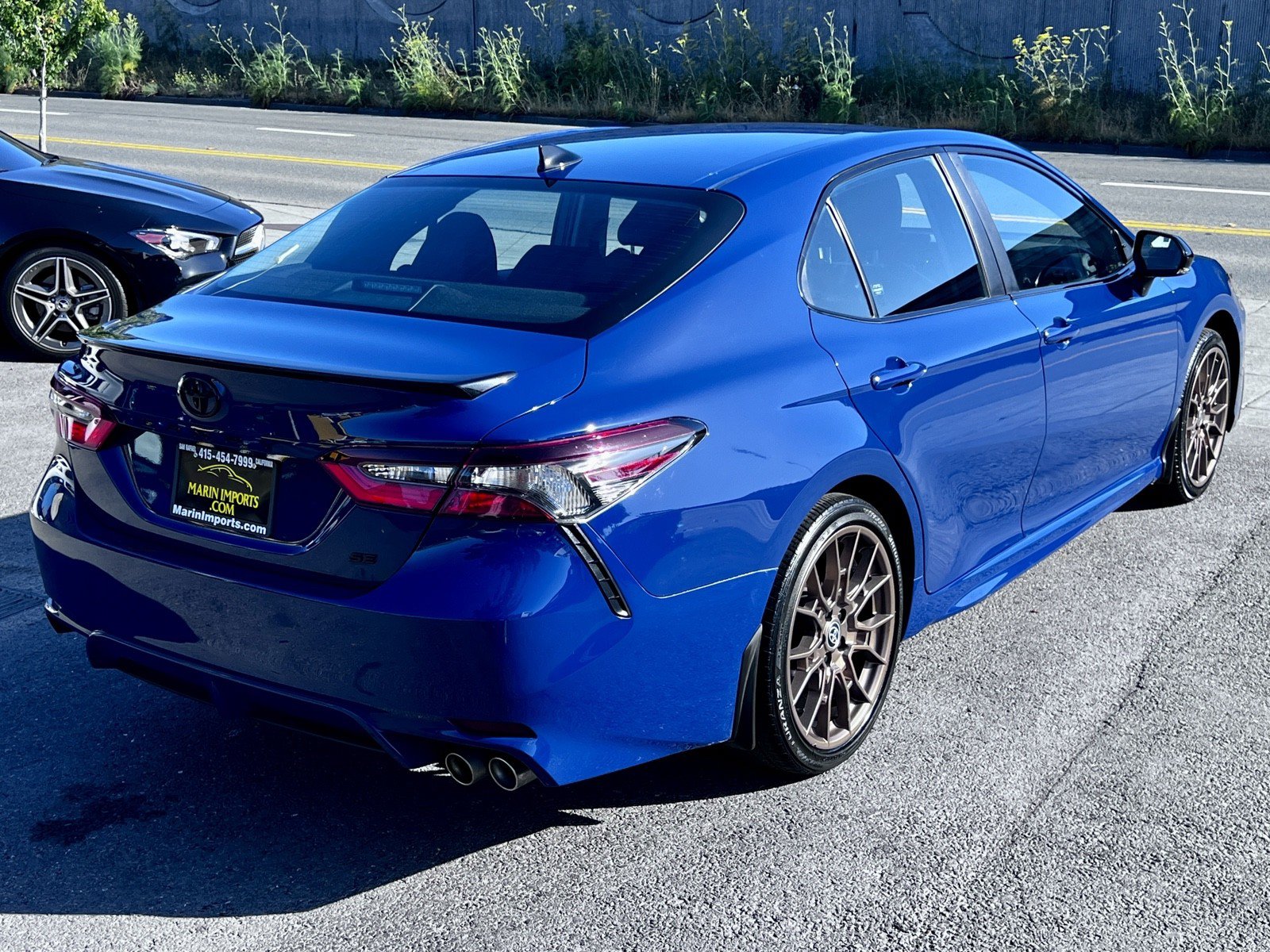 Used 2023 Toyota Camry SE FWD image 5