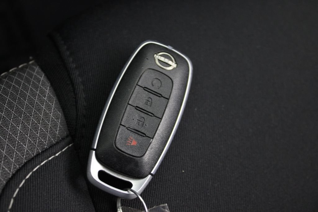 Certified 2023 Nissan Pathfinder SV FWD image 31
