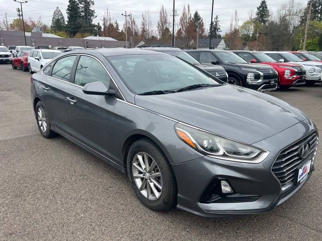 Used 2019 Hyundai Sonata SE image 1