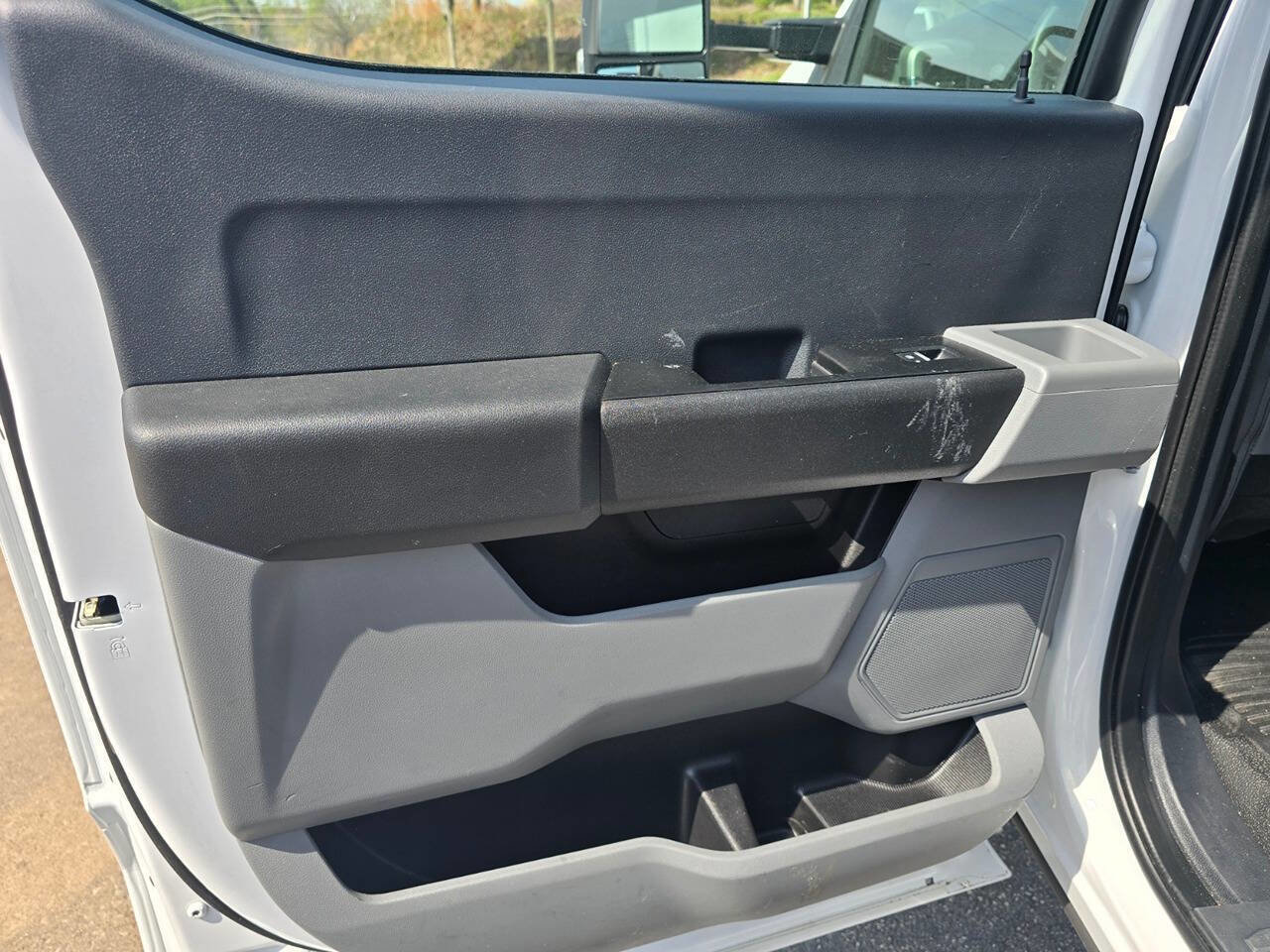 Used 2023 Ford F350 XL RWD image 15