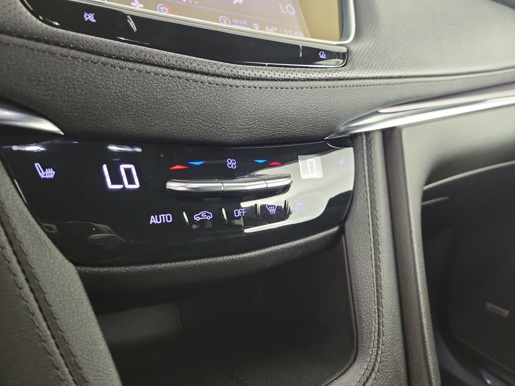 Certified 2023 Cadillac XT5 Luxury image 29