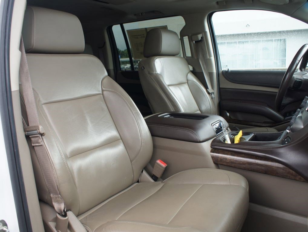 Used 2015 Chevrolet Suburban LT RWD image 23