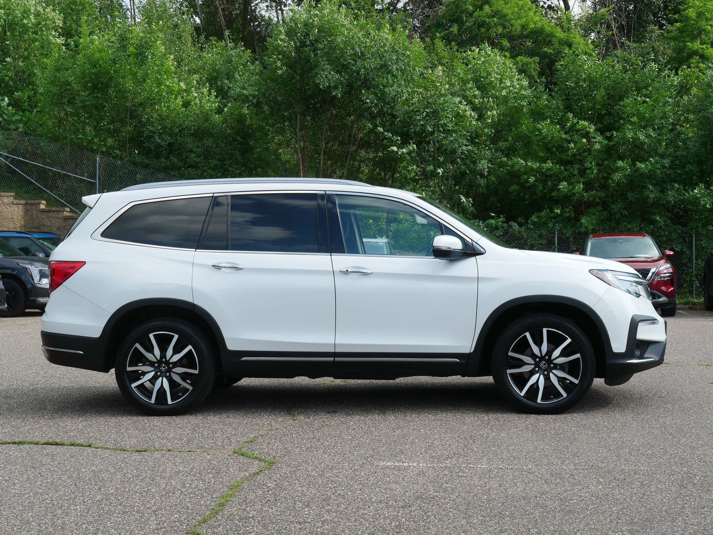 Used 2021 Honda Pilot Touring image 8
