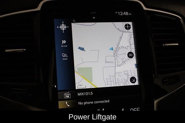 Used 2021 Volvo XC90 T6 Momentum w/ Protection Package Premier image 10