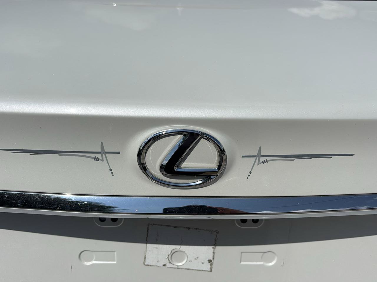 Used 2013 Lexus LS 460 w/ Comfort Pkg RWD image 18