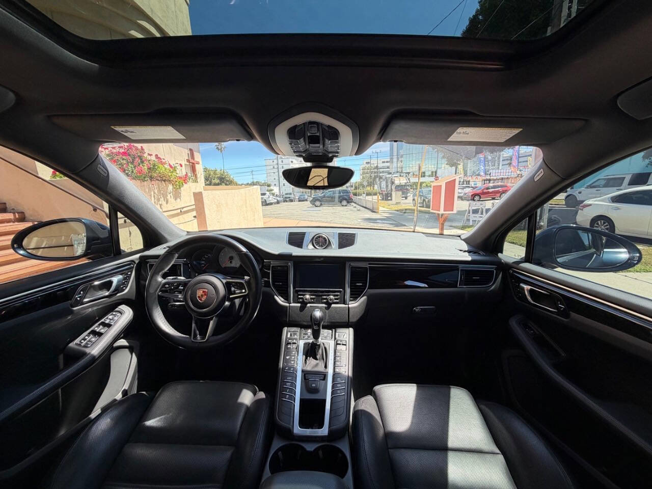 Used 2015 Porsche Macan S AWD/4WD image 9