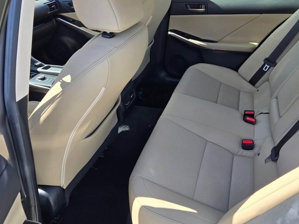Used 2019 Lexus IS 300 w/ Premium Package image 12