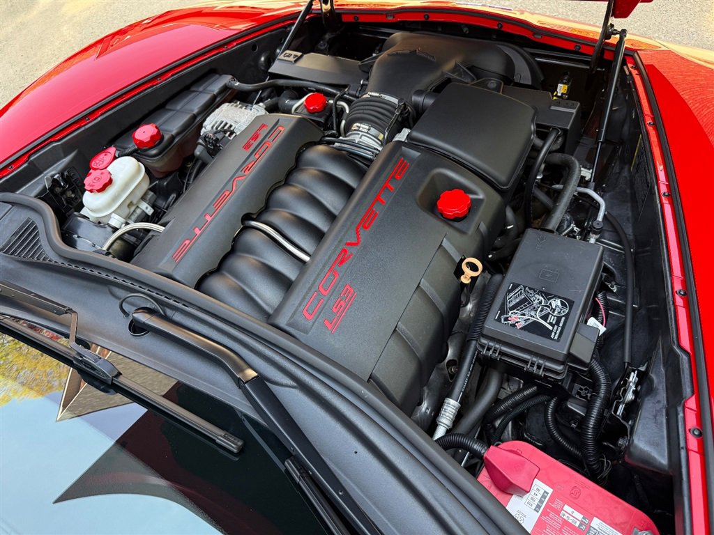 Used 2010 Chevrolet Corvette Grand Sport w/ Preferred Equipment Group image 64