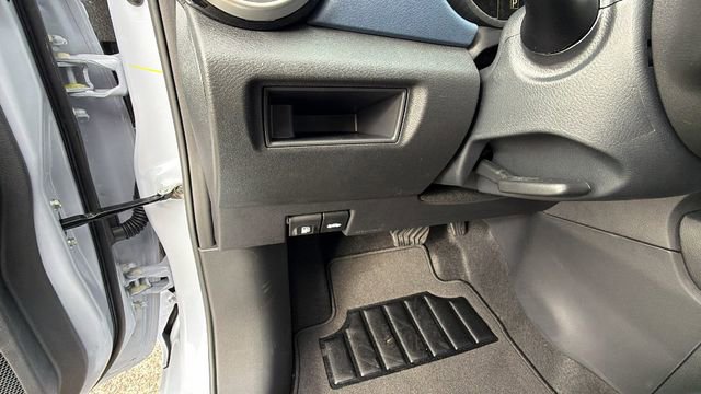 New 2025 Nissan Versa SV w/ Trunk Package image 30