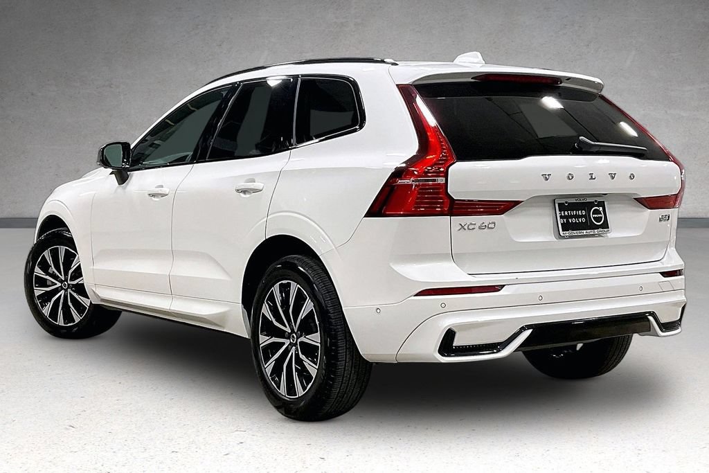 Certified 2024 Volvo XC60 B5 Plus AWD/4WD image 4