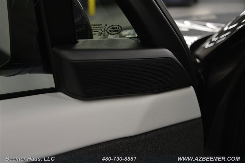 Used 2024 Land Rover Range Rover Sport SE image 28